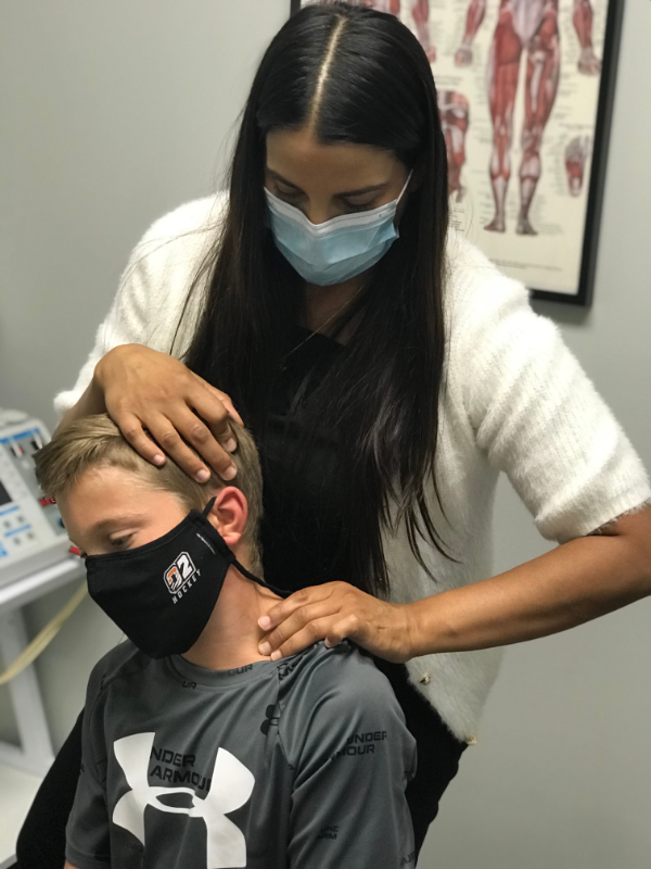 Chiropractor treatment for youth athlete Calgary family chiropractor treatments athletes